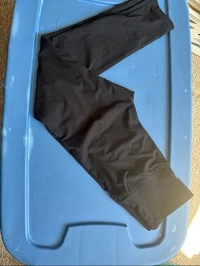 Black Athletic Leggings